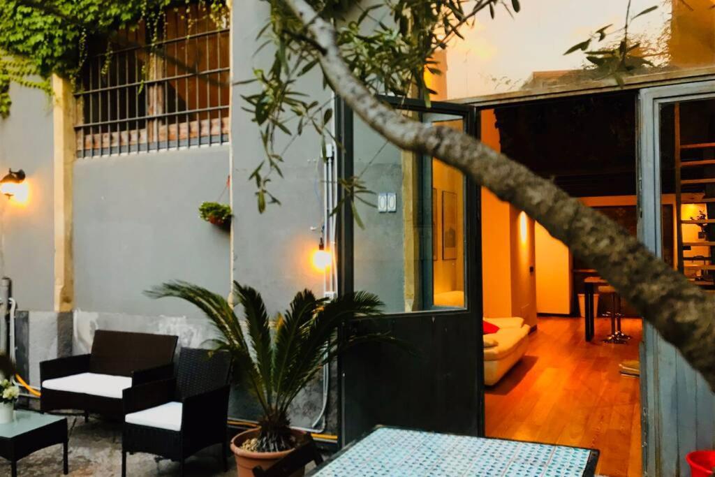 Oli'S Charming House Villa Catania Exterior photo